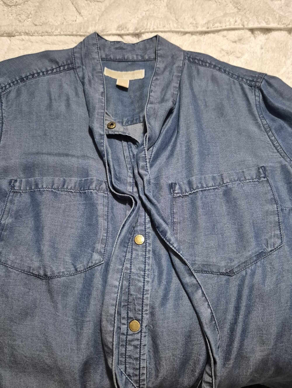 NWT Michael Kors denim blue button-up shirt..SIZE:L - Picture 12 of 14